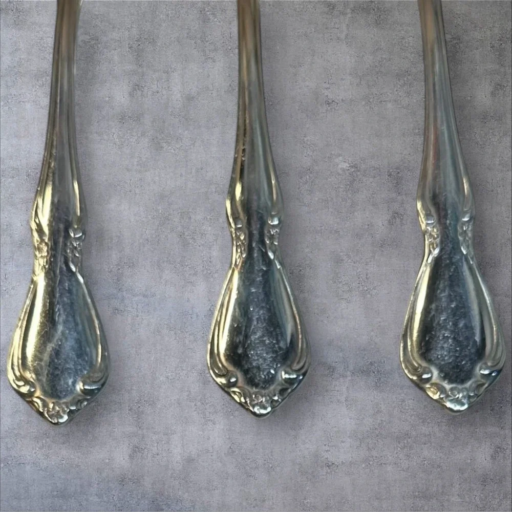 3 Oneida Oneidacraft CHATEAU Teaspoons Stainless Deluxe Flatware‎ Silverware
